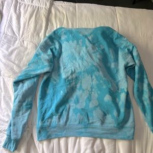 Cute tie dye unisex heavy blend hooded sweatshirt is relaxation itself :)